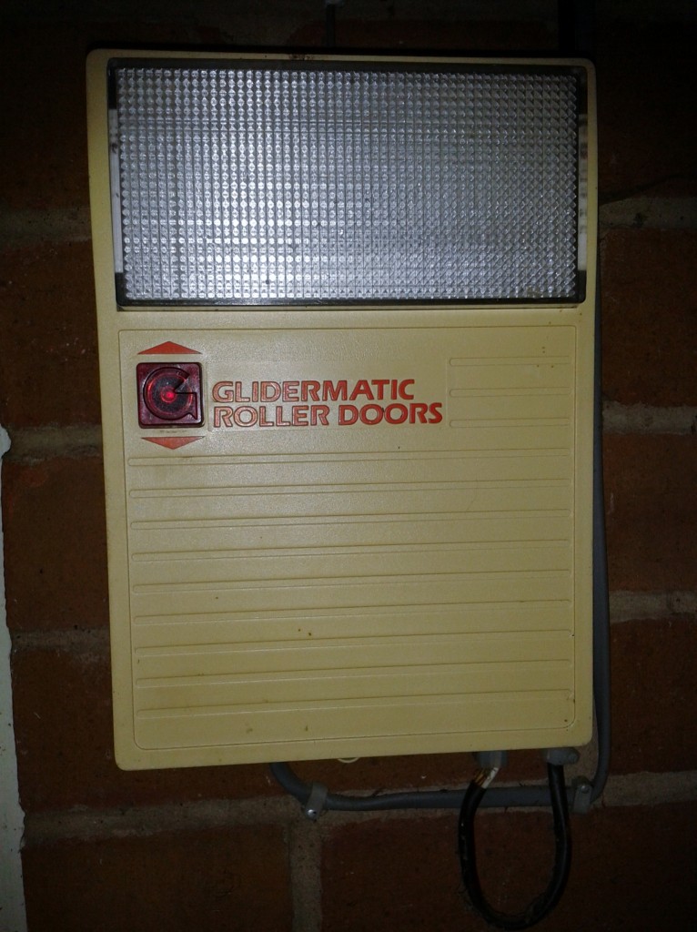 Glidermatic roller door controller